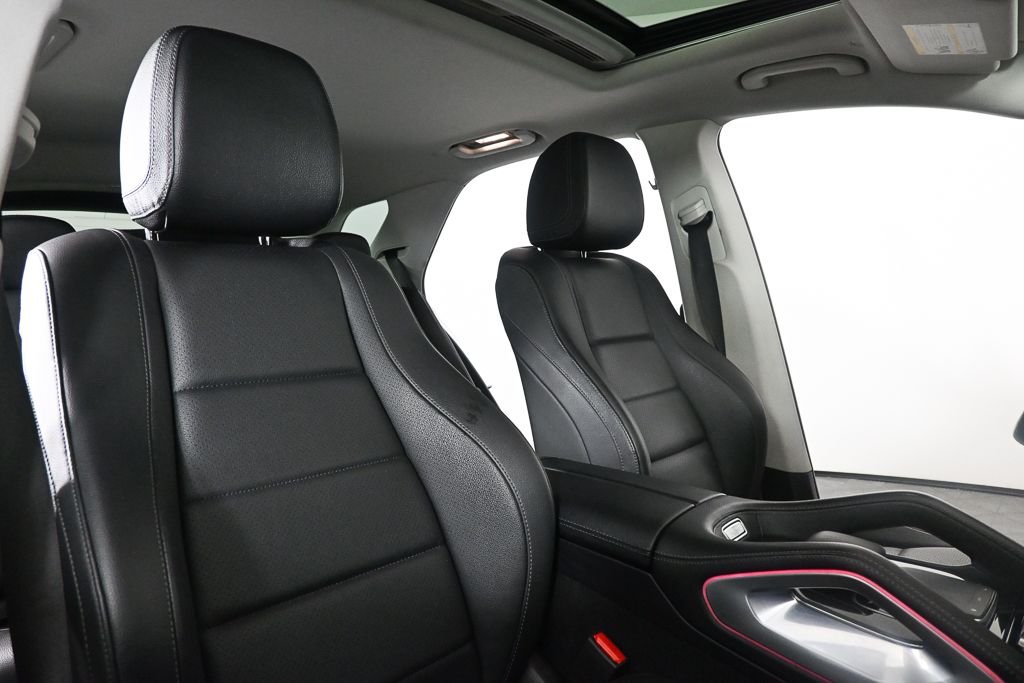 Used 2020 White Mercedes-Benz GLE 450 image 22