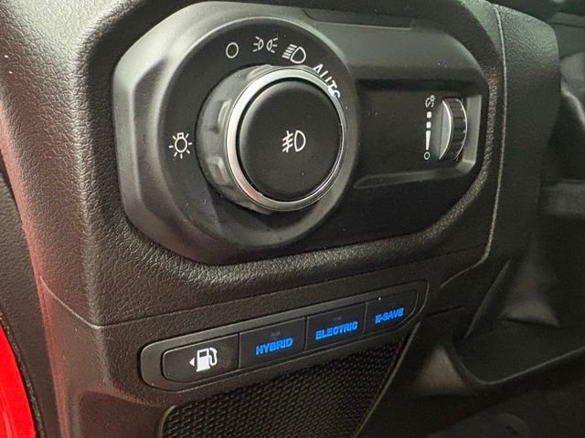 2025 Jeep Wrangler 4xe Willys 4XE - Photo 14