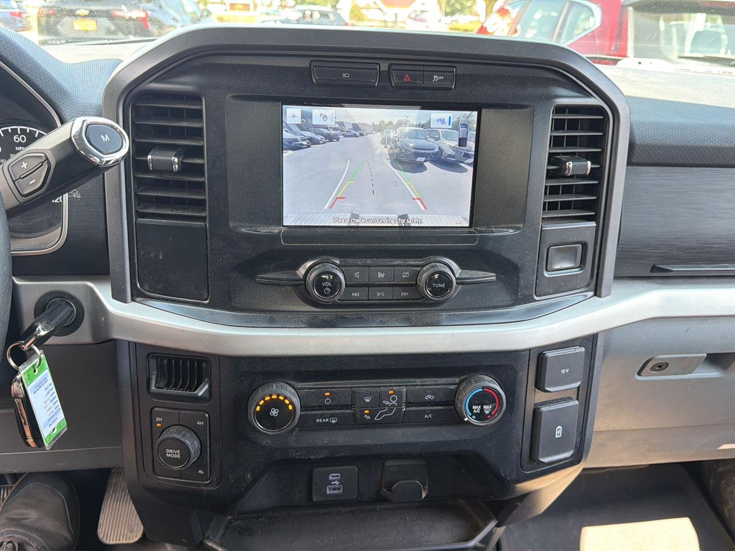 Used 2022 Iconic Silver Ford XLT image 6