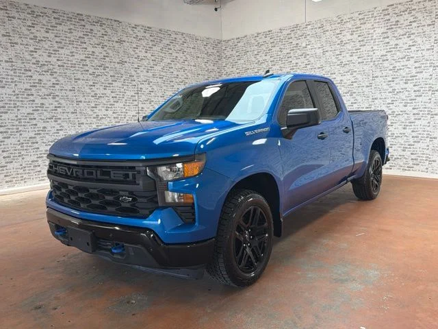 Used 2022 Glacier Blue Metallic Chevrolet Custom image 3