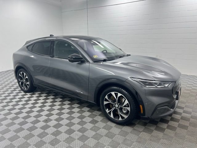Used 2023 Carbonized Gray Metallic Ford Premium image 4