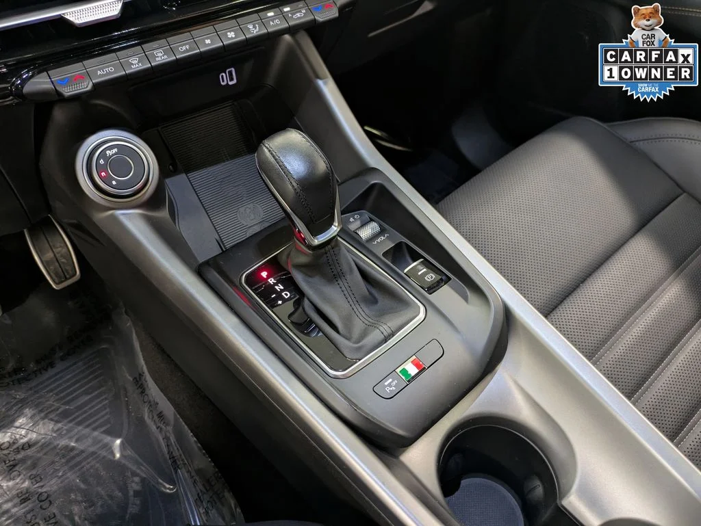 Used 2025 Black Alfa Romeo  image 15