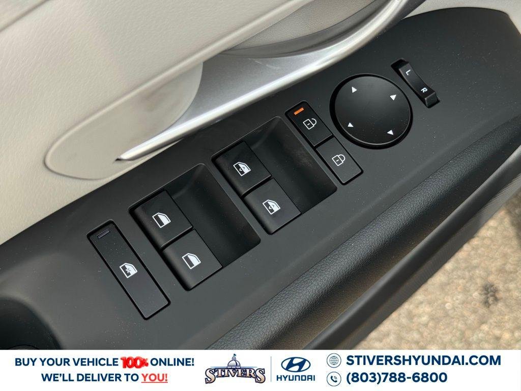 New 2026 Black Hyundai SEL FWD image 23