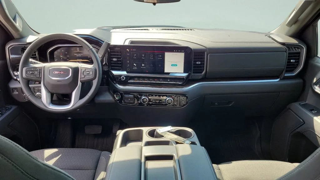 New 2026 Summit White GMC SLE image 14