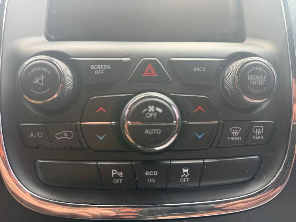 Used 2015 Silver Dodge R/T image 23