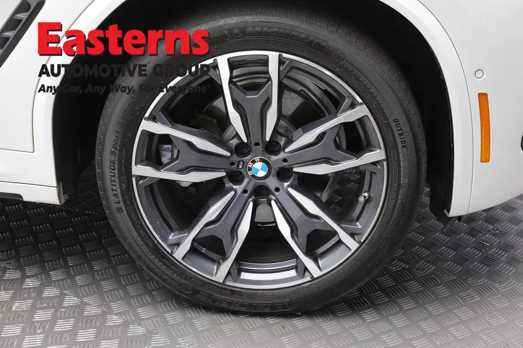 Used 2023 White BMW xDrive30i image 31