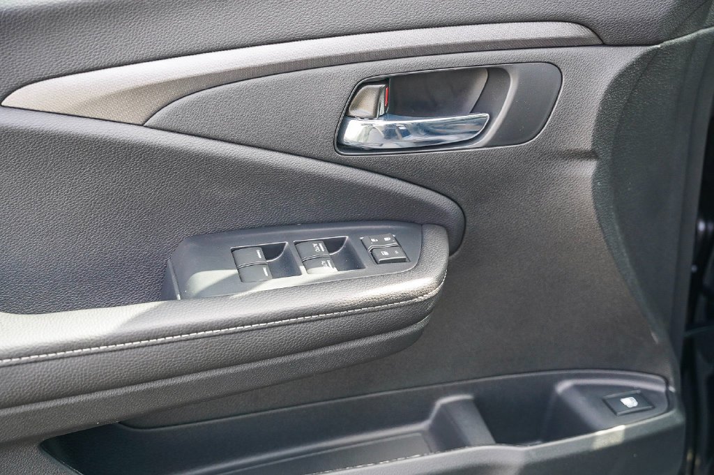 2025 Honda Ridgeline Sport - Photo 24