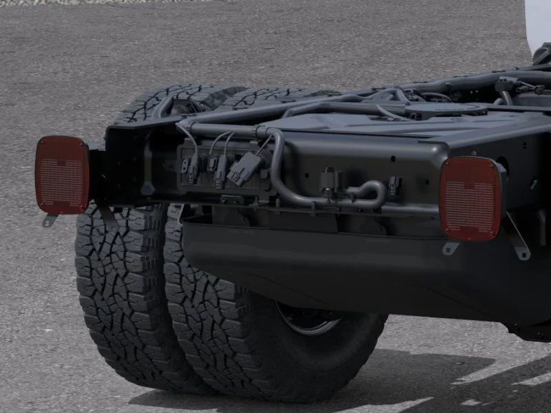 New 2026 Summit White Chevrolet Work Truck image 11