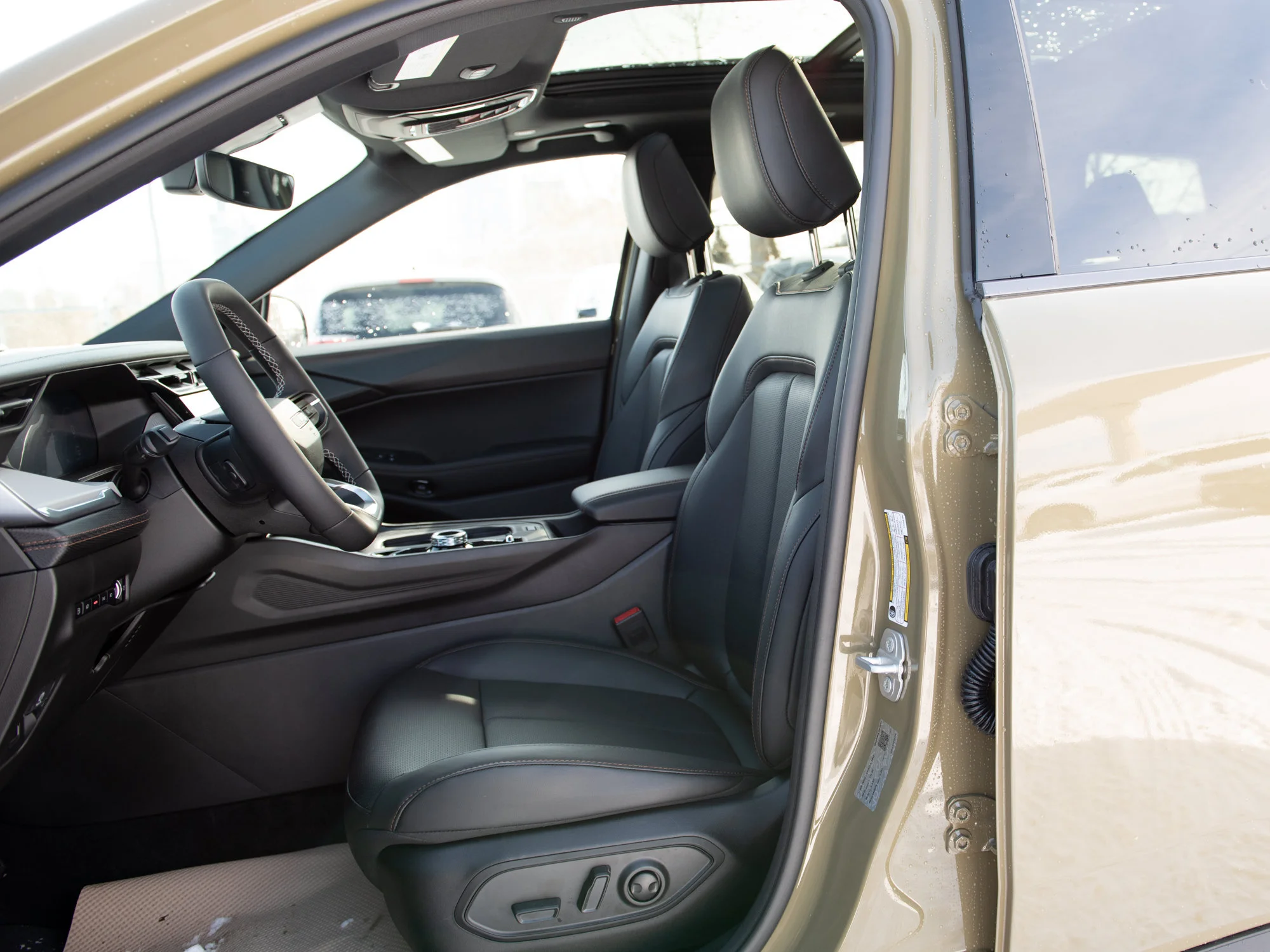New 2026 41 Jeep Limited * Hybrid image 17