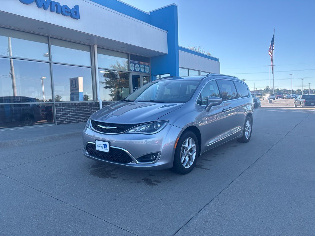 2019 Chrysler Pacifica Touring L Plus