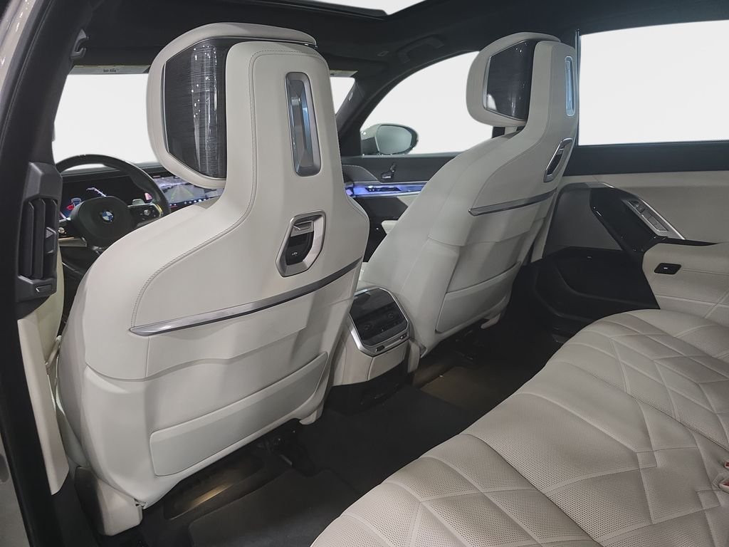 Certified Used 2023 Oxide Grey Met BMW 740i image 10