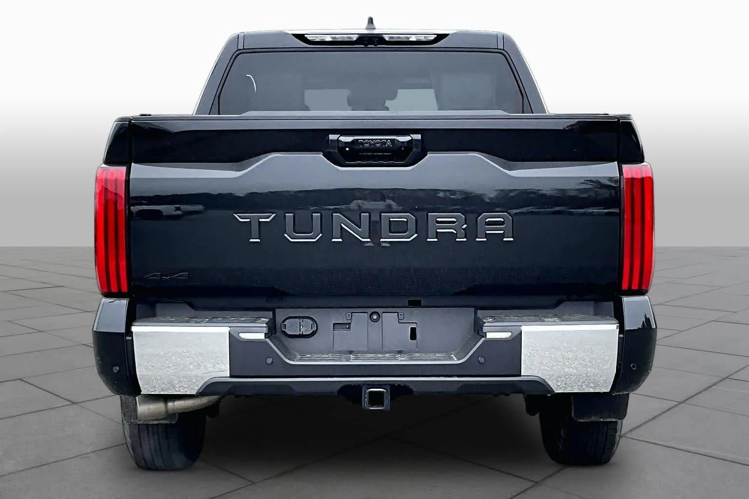 New 2026 Midnight Black Metallic Toyota SR5 image 4