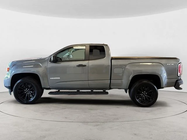 Used 2022 Gray GMC Elevation Standard image 2