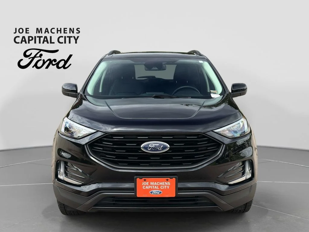 Used 2024 Agate Black Metallic Ford SEL image 10
