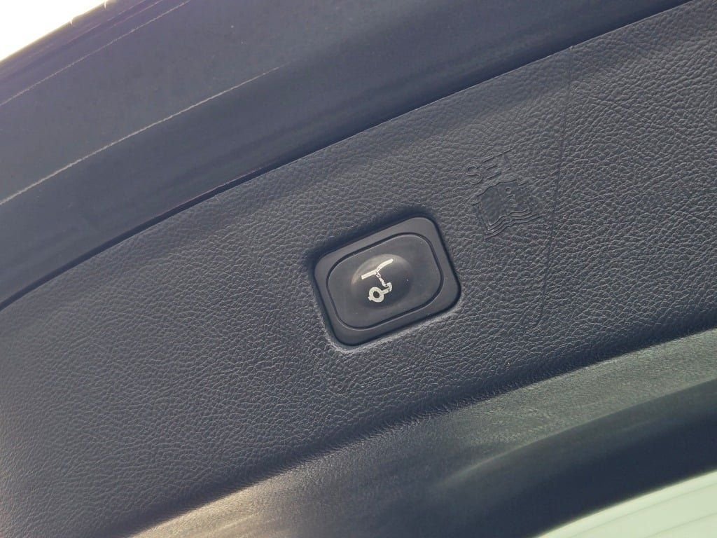 Used 2023 Green Metallic Ford SEL image 15