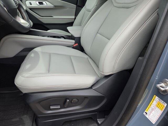 New 2026 Vapor Blue Metallic Ford Active image 12