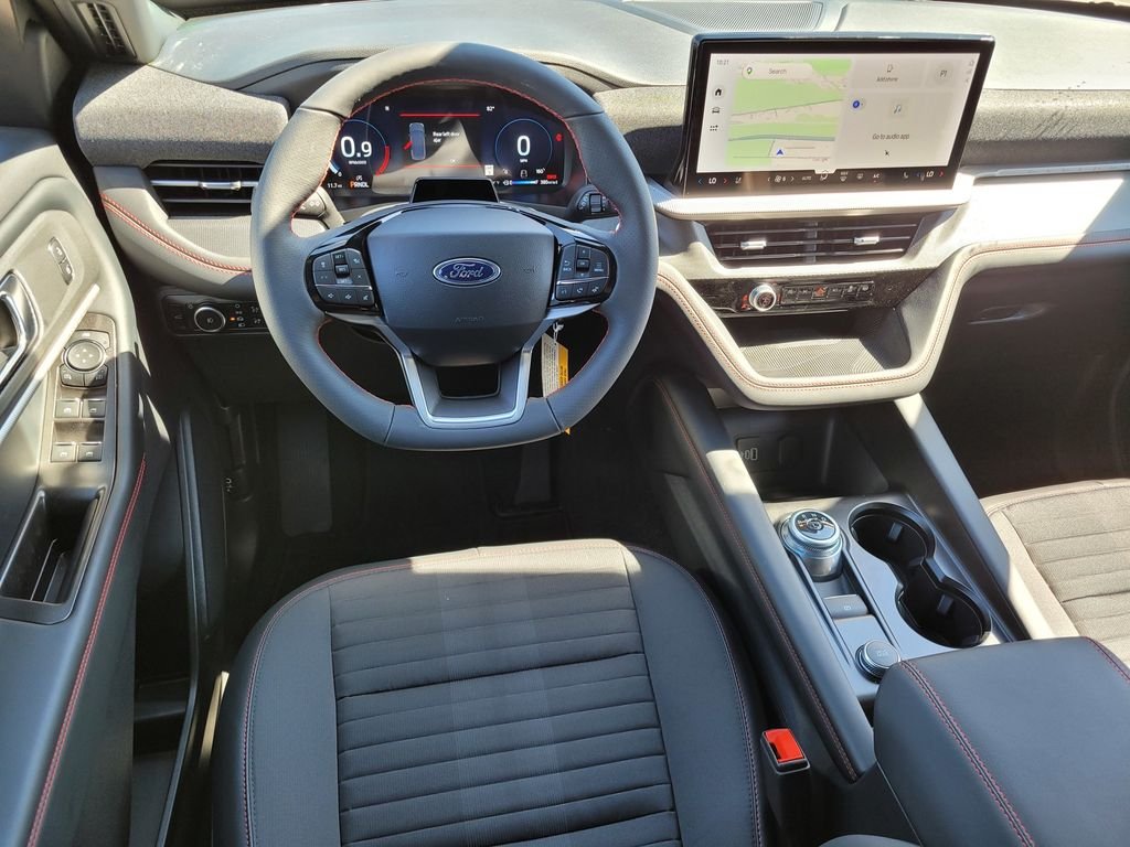 New 2026 Carbonized Gray Metallic Ford ST-Line image 7