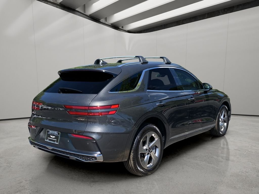 2026 GENESIS GV70 Standard - Photo 5