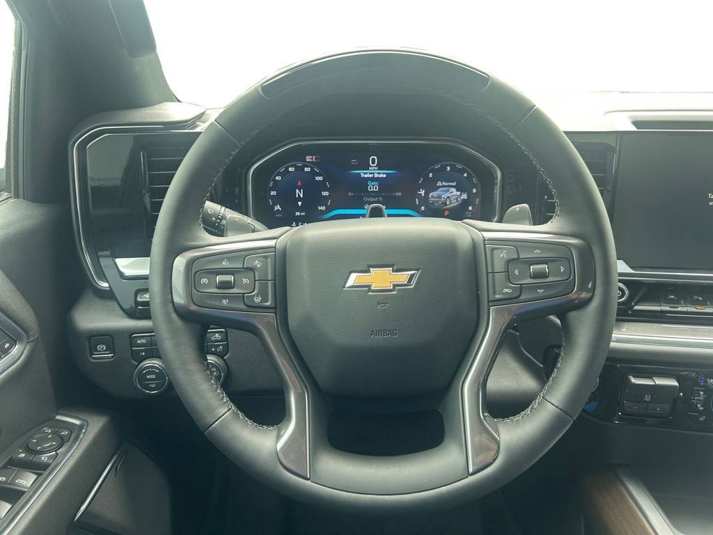 New 2026 Sterling Gray Metallic Chevrolet High Country image 17