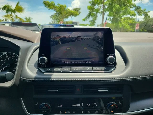 Certified Used 2023 Silver Nissan SV image 26