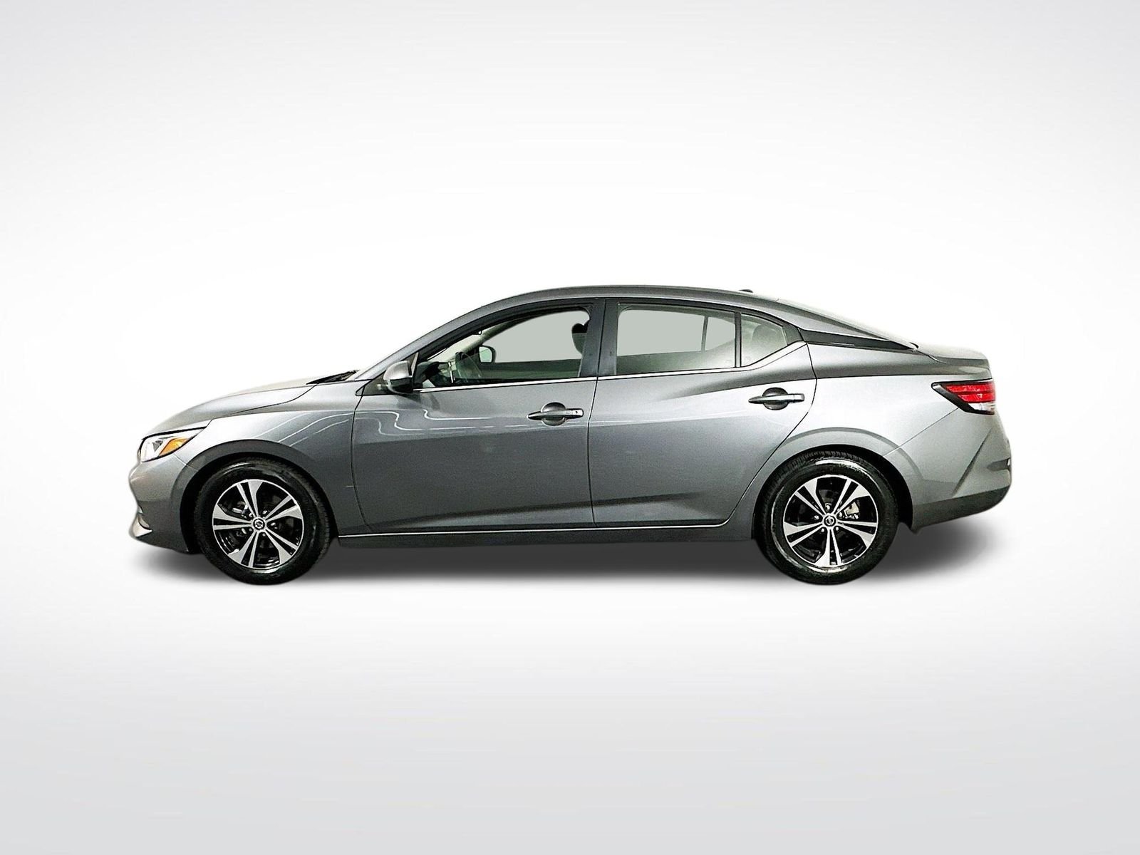 Used 2023 Gun Metallic Nissan SV image 5