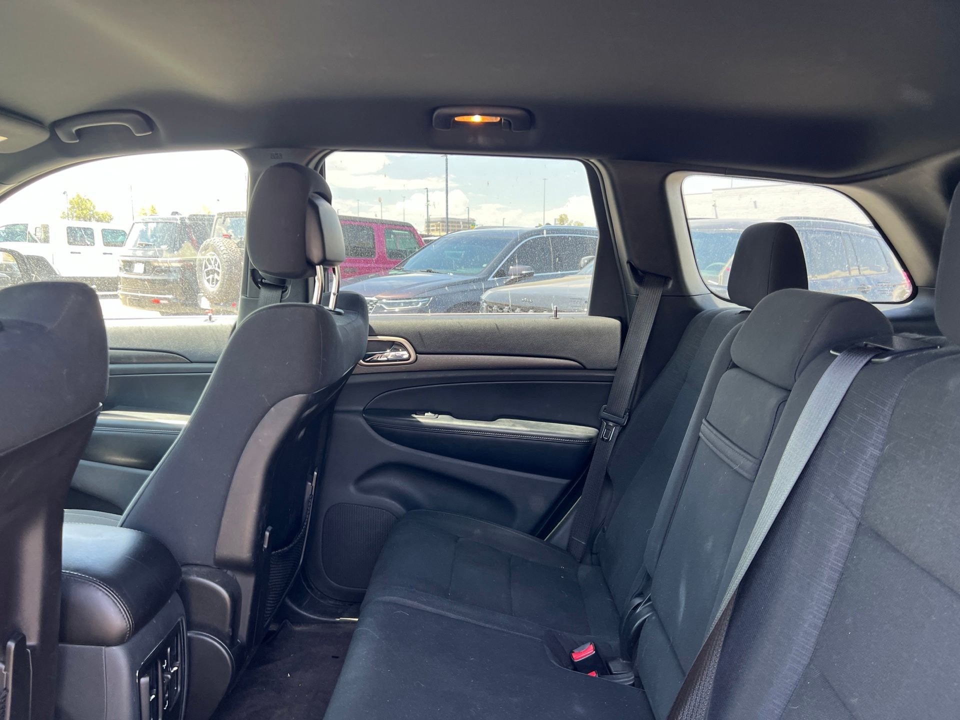 Used 2015 Silver Jeep Laredo image 22