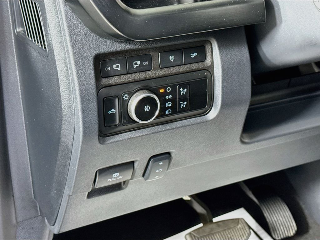 Used 2024 Carbonized Gray Metallic Ford LARIAT image 10