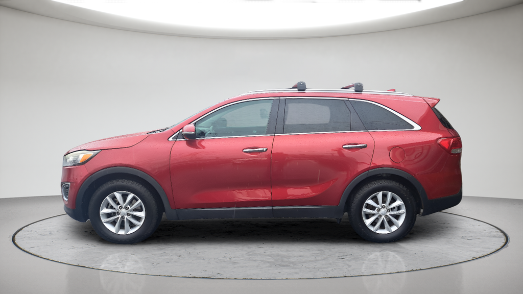 Used 2018 Red Kia LX image 6