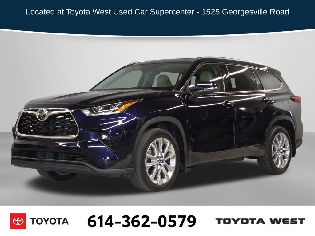 Used 2021  Toyota Limited image 1