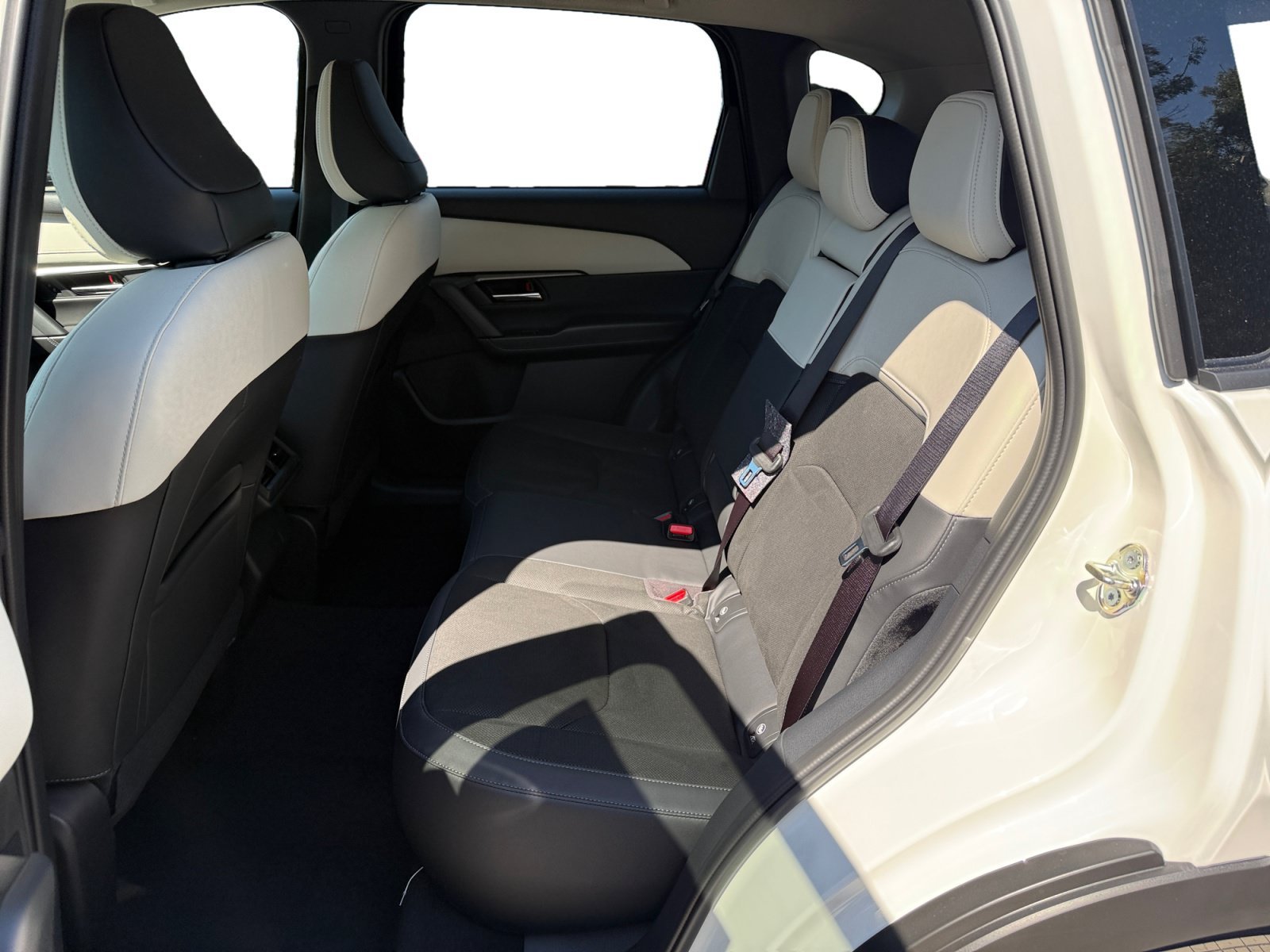 New 2026 Rhodium White Metallic Mazda 2.5 S Preferred image 16