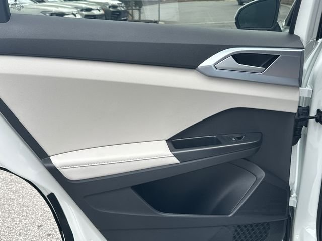 New 2026 White Volkswagen 1.5T SE image 22