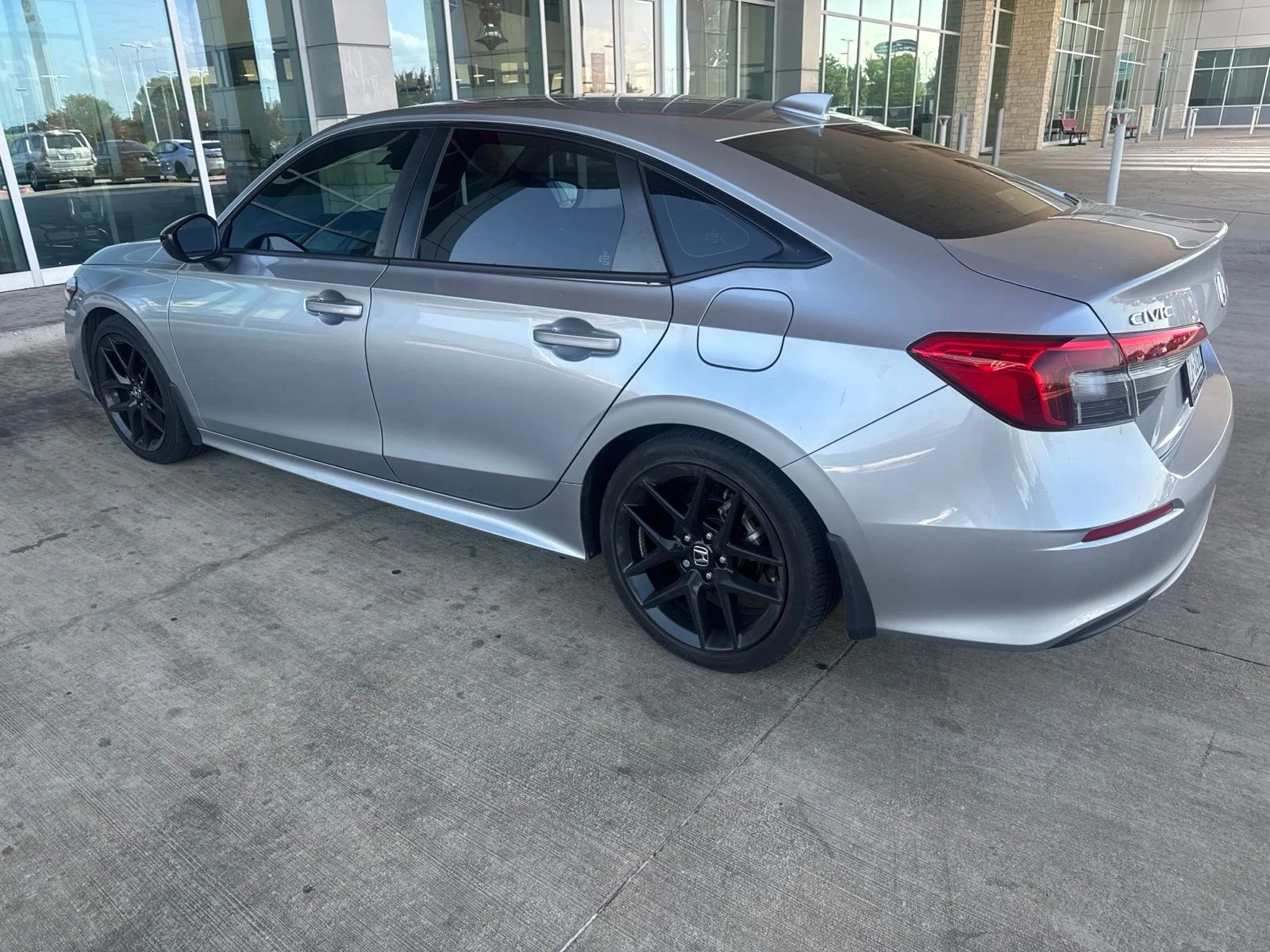 Used 2023  Honda Sport image 11