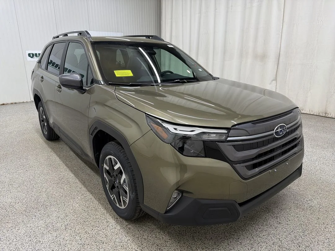 New 2026 Autumn Green Metallic Subaru Premium image 3