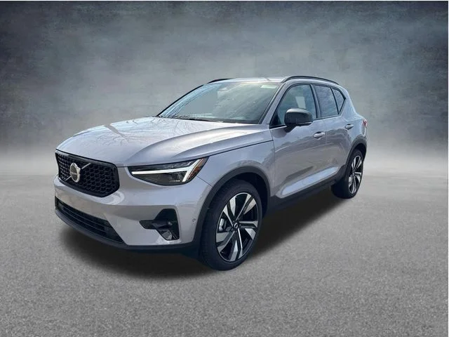 New 2026 Aurora Silver Volvo Ultra image 3