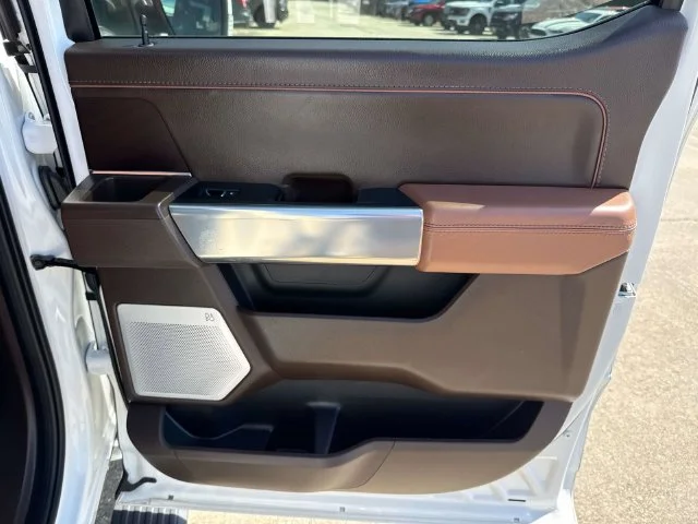 Used 2025 White Ford King Ranch image 16