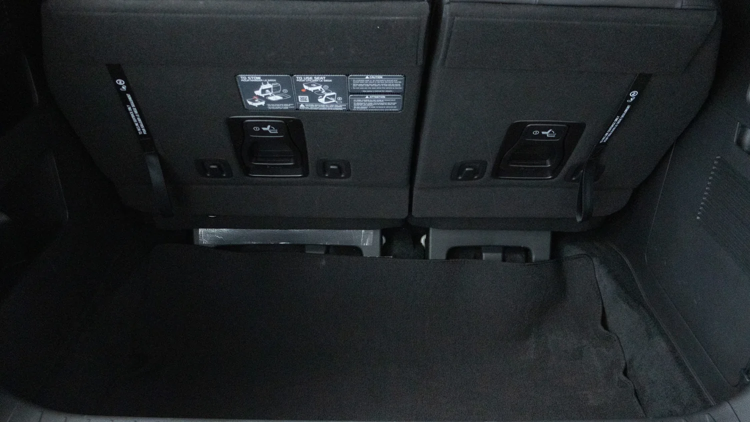 Used 2024 Silver Kia SX Prestige image 32