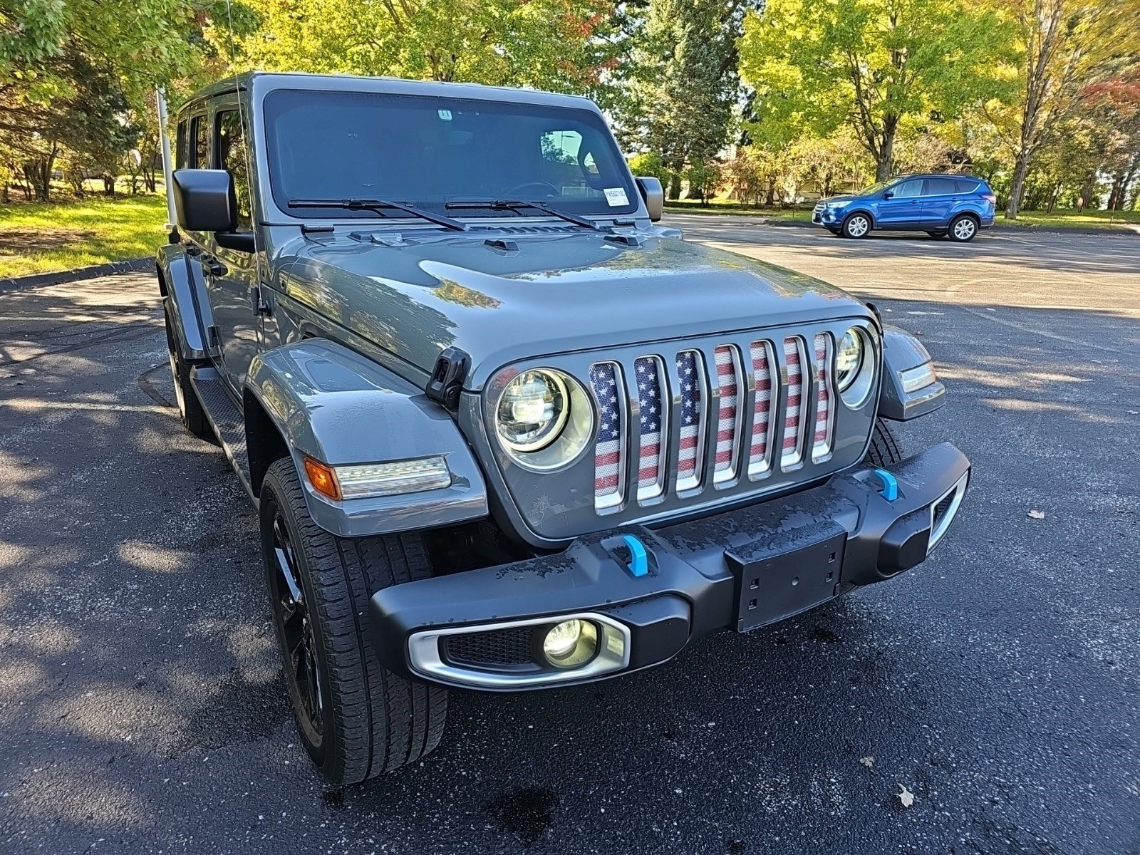 Certified Used 2023 Sting-Gray Clearcoat Jeep Sahara image 7