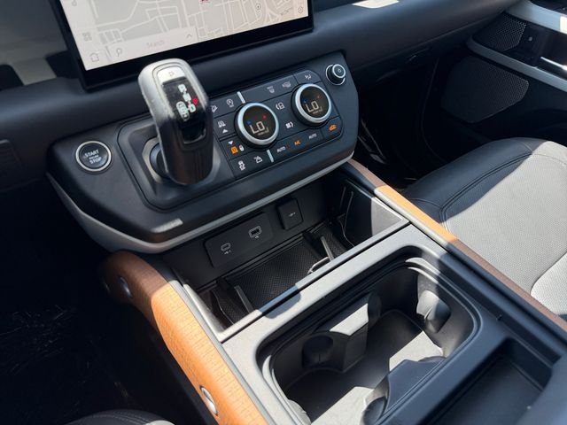 Certified Used 2023 Silver Land Rover SE image 24