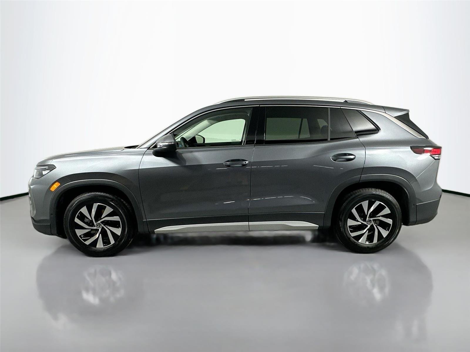 New 2026 Platinum Gray Metallic Volkswagen S image 8