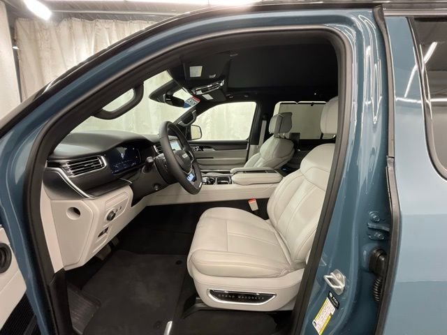 New 2026 Steel Blue Exterior Paint Jeep Summit Obsidian image 10