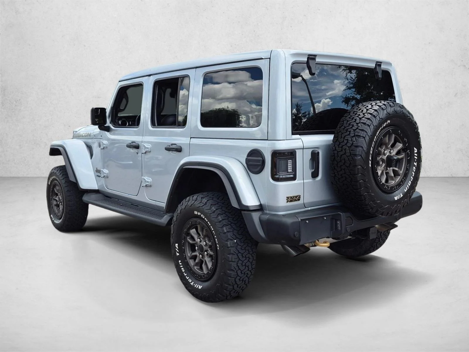 Used 2022 Silver Zynith Clearcoat Jeep Unlimited Rubicon 392 image 7