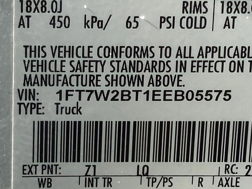 Used 2014 Oxford White Ford Lariat image 47