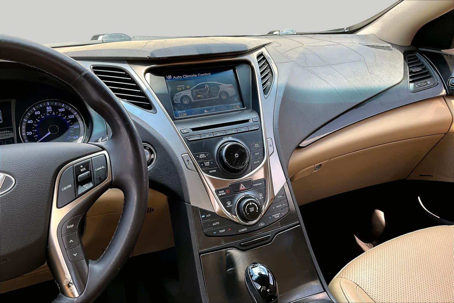 Pre-Owned 2013 Hyundai Azera