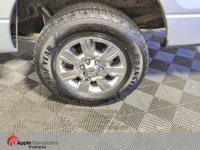 Used 2011 Silver Ford XLT image 41