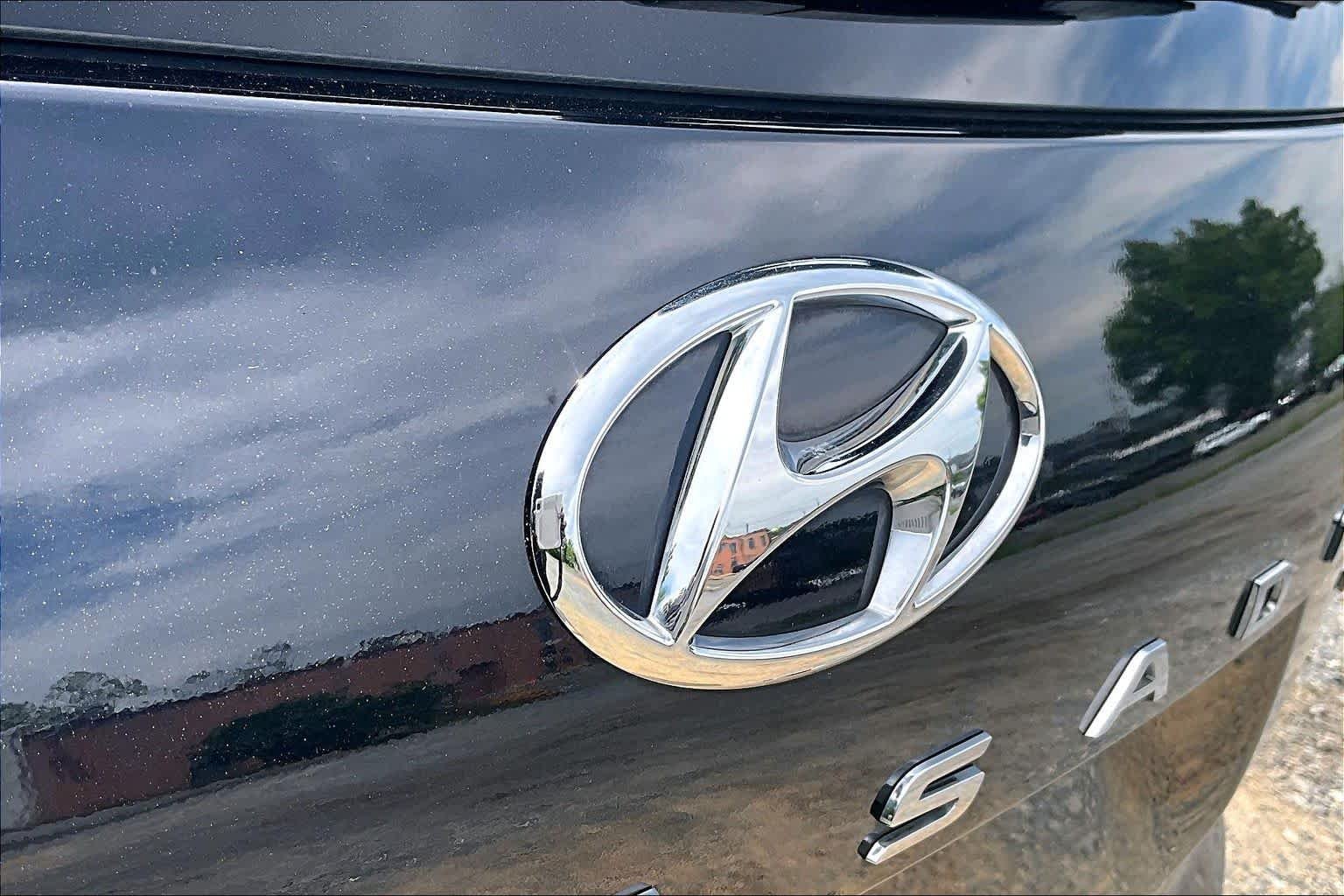 Used 2021 Moonlight Cloud Hyundai SEL image 31