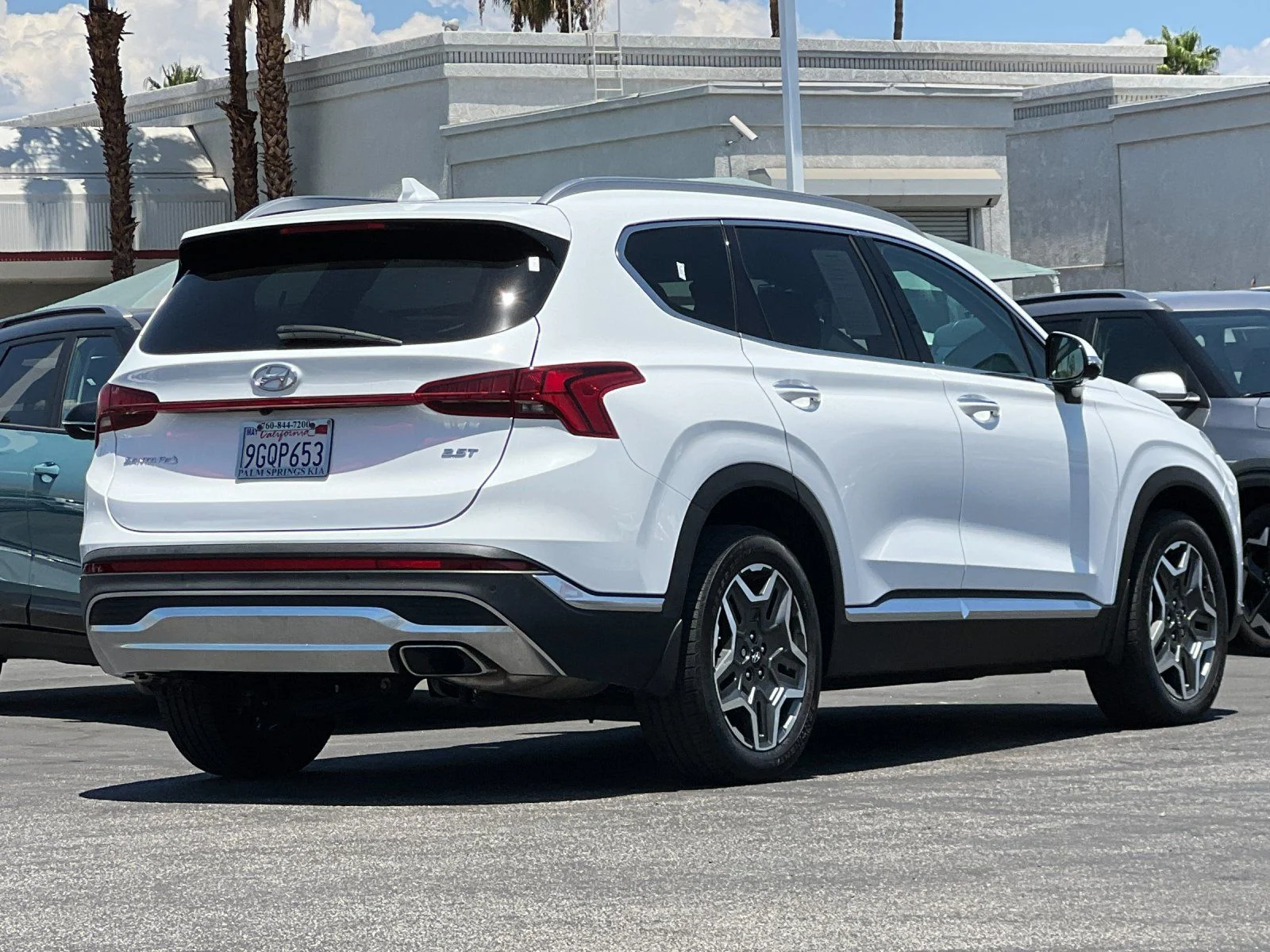 Used 2023 White Hyundai Limited image 3