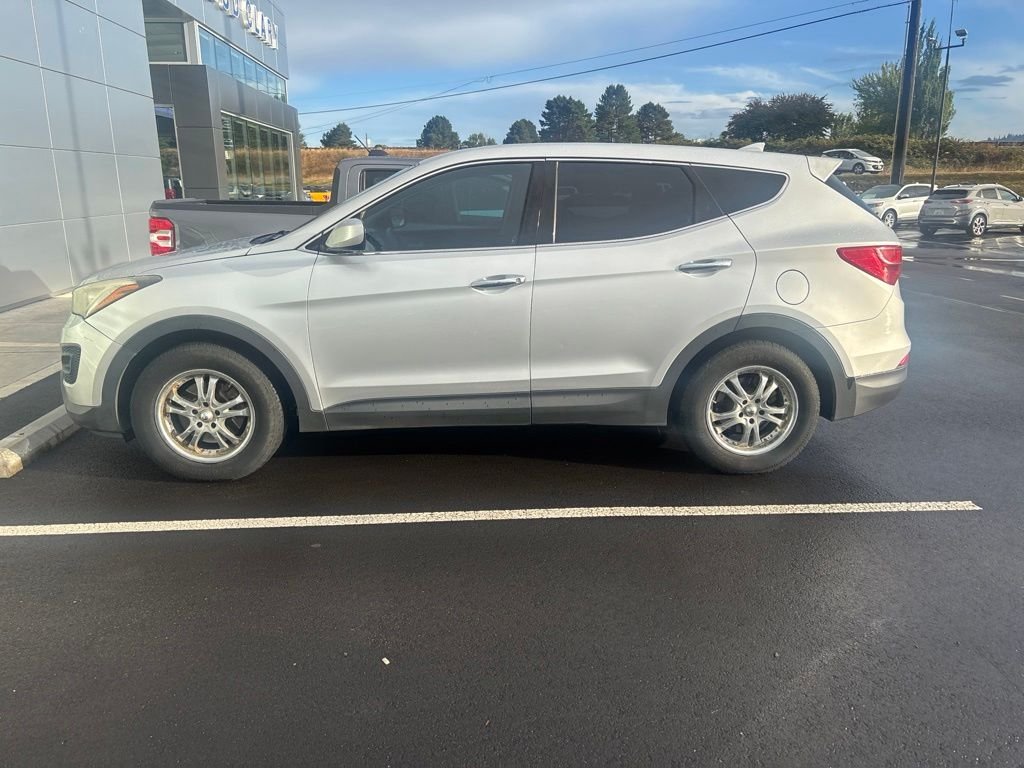 Used 2014 Silver Hyundai Base image 7