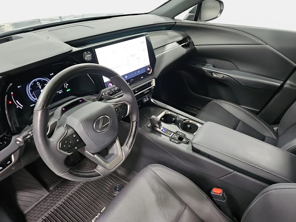 Used 2024 Gray Lexus 350h Premium Plus image 18