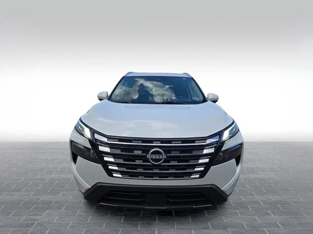 Used 2024 White Nissan SV image 2