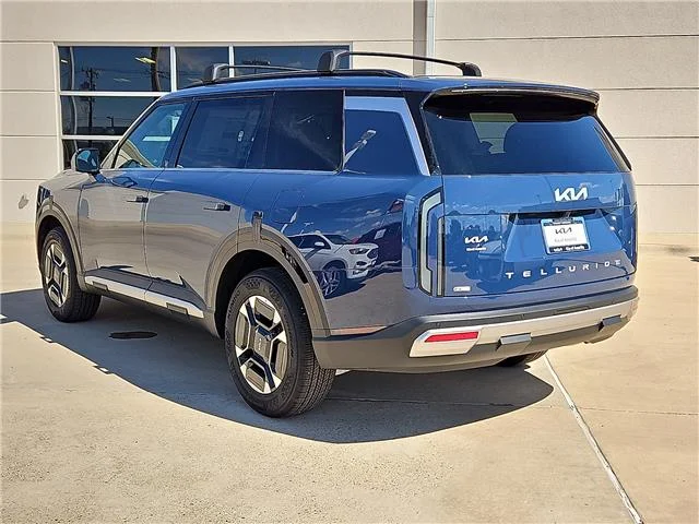 New 2027 Midnight Lake B KIA EX Front-Wheel Drive image 2